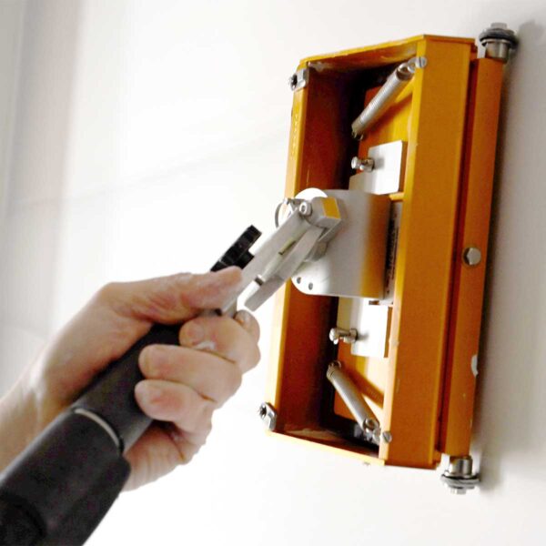 SideWinder™ Extendable Brakeless Box Handle